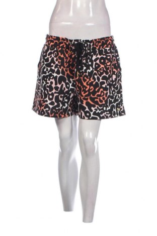 Γυναικείο κοντό παντελόνι Buffalo, Μέγεθος XL, Χρώμα Πολύχρωμο, Τιμή 7,94 €