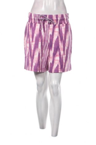 Дамски къс панталон FILA, Размер M, Цвят Многоцветен, Цена 34,65 лв.