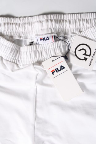 Damen Shorts FILA, Größe M, Farbe Weiß, Preis 39,69 €