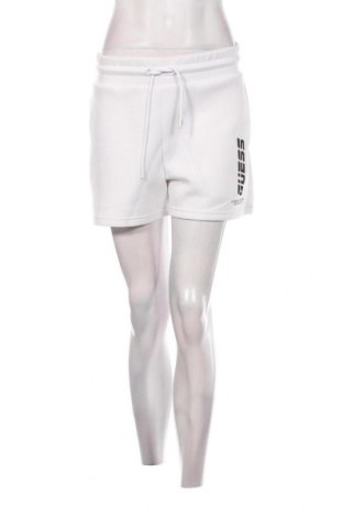 Γυναικείο κοντό παντελόνι Guess, Μέγεθος M, Χρώμα Λευκό, Τιμή 48,25 €