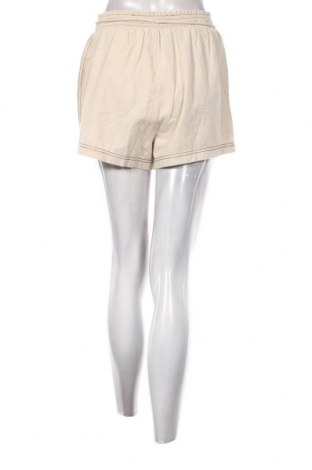 Γυναικείο κοντό παντελόνι Guido Maria Kretschmer for About You, Μέγεθος M, Χρώμα  Μπέζ, Τιμή 15,88 €