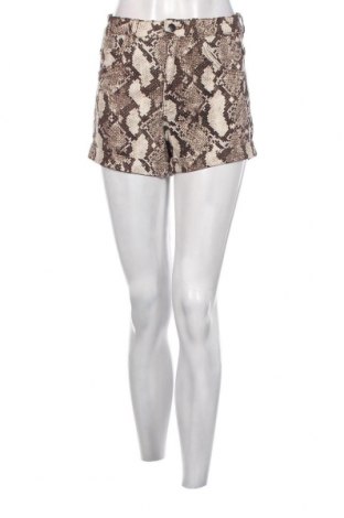 Дамски къс панталон H&M, Размер M, Цвят Многоцветен, Цена 9,14 лв.