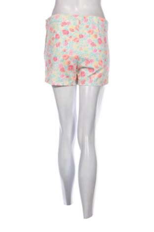 Γυναικείο κοντό παντελόνι H&M Divided, Μέγεθος M, Χρώμα Πολύχρωμο, Τιμή 12,03 €