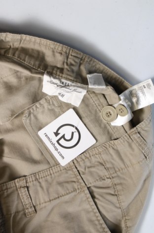 Дамски къс панталон H&M L.O.G.G., Размер L, Цвят Бежов, Цена 21,93 лв.