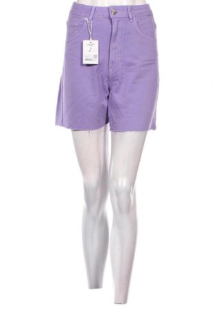 Дамски къс панталон Jennyfer, Размер S, Цвят Лилав, Цена 31,00 лв.