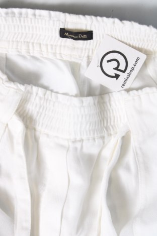 Damen Shorts Massimo Dutti, Größe M, Farbe Weiß, Preis 55,24 €