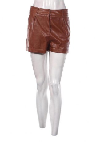 Дамски къс панталон Naf Naf, Размер S, Цвят Кафяв, Цена 20,40 лв.