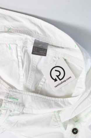 Γυναικείο κοντό παντελόνι Nike, Μέγεθος M, Χρώμα Λευκό, Τιμή 10,76 €