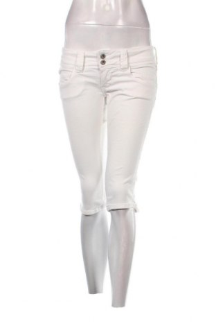 Γυναικείο κοντό παντελόνι Pepe Jeans, Μέγεθος M, Χρώμα Λευκό, Τιμή 8,08 €
