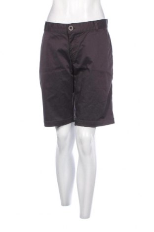 Pantaloni scurți de femei Premoda, Mărime XL, Culoare Gri, Preț 48,57 Lei