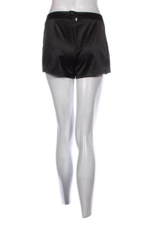 Дамски къс панталон Silvian Heach, Размер S, Цвят Черен, Цена 24,48 лв.