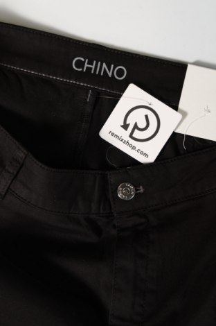 Pantaloni scurți de femei Taifun, Mărime L, Culoare Negru, Preț 195,39 Lei