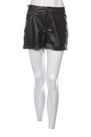 Дамски къс панталон Tally Weijl, Размер M, Цвят Черен, Цена 17,98 лв.