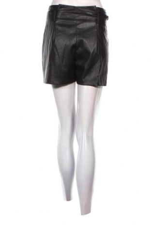 Γυναικείο κοντό παντελόνι Tally Weijl, Μέγεθος M, Χρώμα Μαύρο, Τιμή 6,87 €