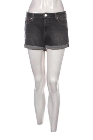 Γυναικείο κοντό παντελόνι Tommy Jeans, Μέγεθος L, Χρώμα Μπλέ, Τιμή 37,42 €