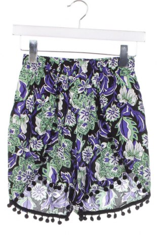 Γυναικείο κοντό παντελόνι Trendyol, Μέγεθος XS, Χρώμα Πολύχρωμο, Τιμή 11,51 €