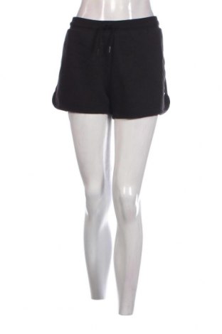 Γυναικείο κοντό παντελόνι Umbro, Μέγεθος XL, Χρώμα Μαύρο, Τιμή 28,87 €