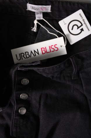 Дамски къс панталон Urban Bliss, Размер XXL, Цвят Черен, Цена 31,00 лв.