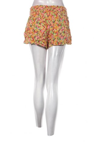 Γυναικείο κοντό παντελόνι Urban Outfitters, Μέγεθος S, Χρώμα Πολύχρωμο, Τιμή 7,94 €