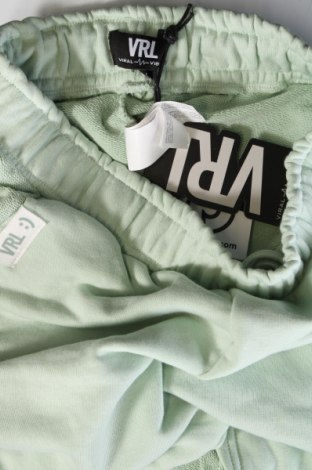 Γυναικείο κοντό παντελόνι Viral Vibes, Μέγεθος M, Χρώμα Πράσινο, Τιμή 7,94 €