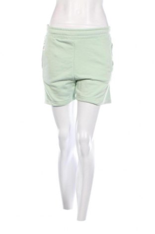 Дамски къс панталон Viral Vibes, Размер S, Цвят Зелен, Цена 15,40 лв.