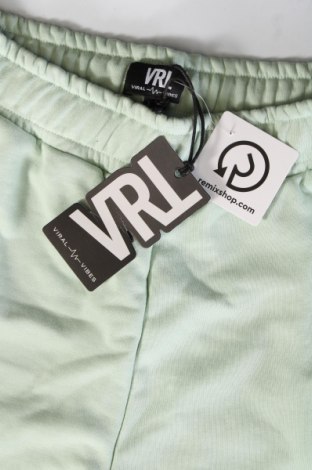 Γυναικείο κοντό παντελόνι Viral Vibes, Μέγεθος L, Χρώμα Πράσινο, Τιμή 7,94 €