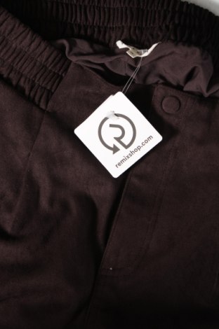 Дамски къс панталон Yaya, Размер M, Цвят Кафяв, Цена 19,20 лв.