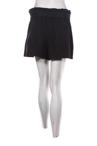 Дамски къс панталон Zara Trafaluc, Размер L, Цвят Черен, Цена 20,00 лв.
