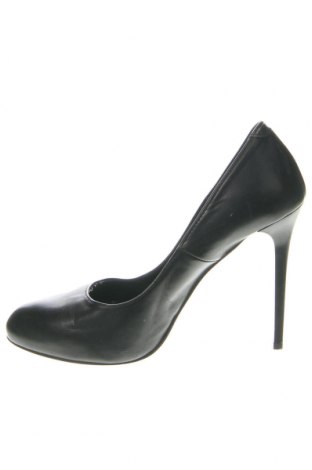 Дамски обувки Bagatt, Размер 37, Цвят Черен, Цена 52,41 лв.