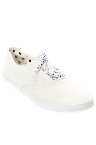 Дамски обувки Tamaris, Размер 39, Цвят Бял, Цена 37,20 лв.