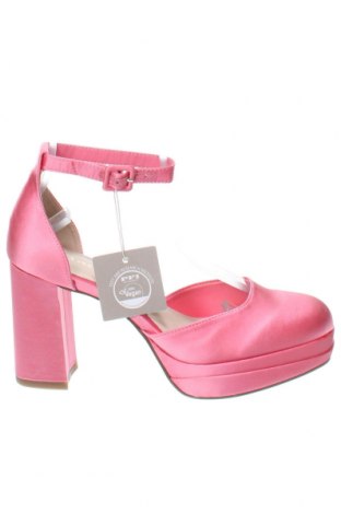 Дамски обувки Tamaris, Размер 37, Цвят Розов, Цена 108,00 лв.