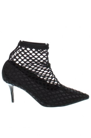 Дамски обувки Zara, Размер 38, Цвят Черен, Цена 24,53 лв.