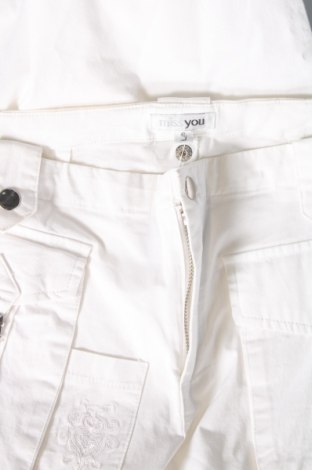 Дамски панталон, Размер M, Цвят Бял, Цена 22,27 лв.