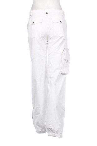 Дамски панталон, Размер M, Цвят Бял, Цена 22,27 лв.