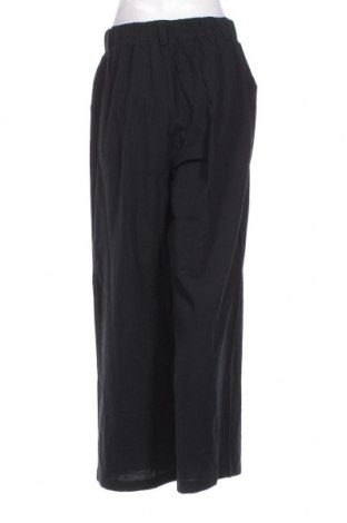 Γυναικείο παντελόνι, Μέγεθος M, Χρώμα Μαύρο, Τιμή 24,00 €