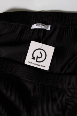 Дамски панталон About You, Размер 3XL, Цвят Черен, Цена 62,00 лв.