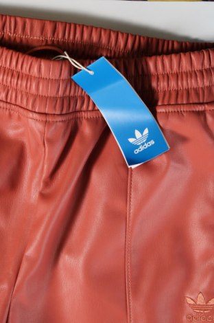 Дамски панталон Adidas Originals, Размер M, Цвят Оранжев, Цена 78,00 лв.