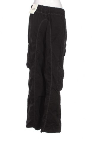 Γυναικείο παντελόνι BDG, Μέγεθος L, Χρώμα Μαύρο, Τιμή 47,94 €