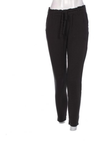 Γυναικείο παντελόνι Beloved, Μέγεθος S, Χρώμα Μαύρο, Τιμή 11,63 €