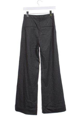 Дамски панталон Bershka, Размер XS, Цвят Сив, Цена 29,00 лв.