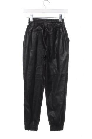 Pantaloni de femei Bershka, Mărime XS, Culoare Negru, Preț 16,22 Lei