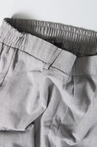 Дамски панталон Bershka, Размер M, Цвят Сив, Цена 5,22 лв.