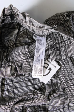 Дамски панталон Bershka, Размер M, Цвят Многоцветен, Цена 29,00 лв.