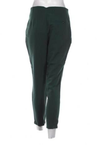 Дамски панталон Bonobo, Размер M, Цвят Зелен, Цена 18,45 лв.