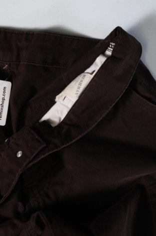 Дамски панталон Bushman, Размер L, Цвят Кафяв, Цена 19,20 лв.