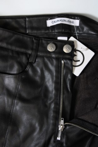 Damskie spodnie Calvin Klein Jeans, Rozmiar S, Kolor Czarny, Cena 217,50 zł