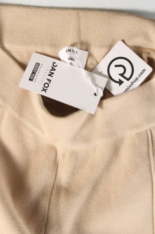Pantaloni de femei Dan Fox X About You, Mărime M, Culoare Bej, Preț 45,89 Lei