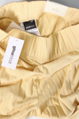 Дамски панталон Gina Tricot, Размер XXS, Цвят Жълт, Цена 18,60 лв.