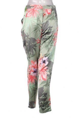 Γυναικείο παντελόνι Guess, Μέγεθος M, Χρώμα Πολύχρωμο, Τιμή 88,66 €