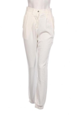 Γυναικείο παντελόνι Guido Maria Kretschmer for About You, Μέγεθος XS, Χρώμα Λευκό, Τιμή 47,94 €